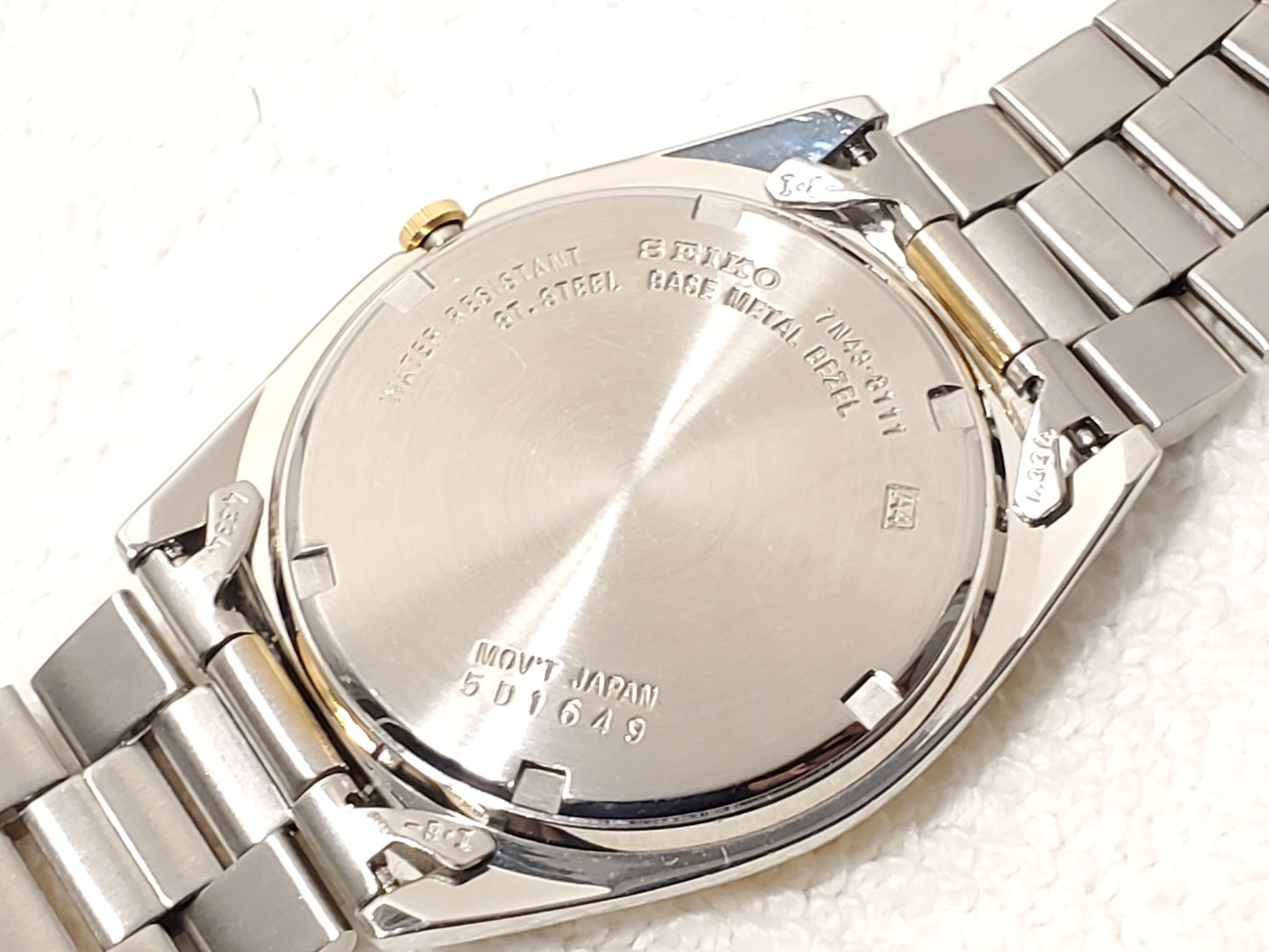 Vintage Seiko Men's Two Tone Presidential Day Date Watch Gold Dial 1 Jewel SS