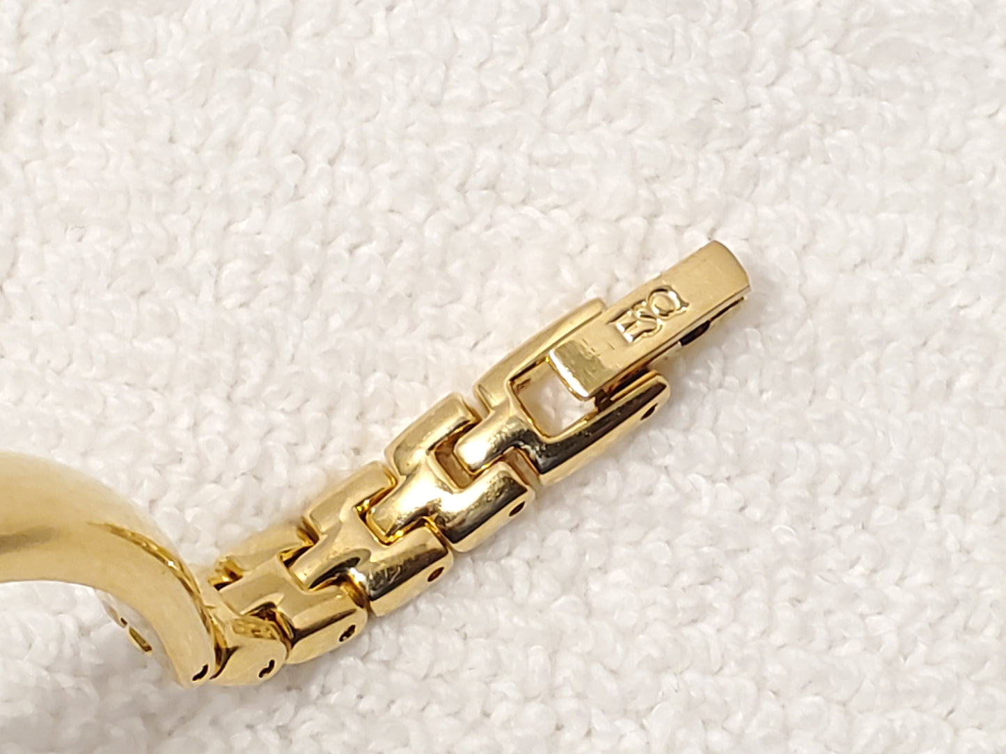 Vintage ESQ by Movado Womens White Dial Gold Plated 5 Jewels Date Watch Bracelet