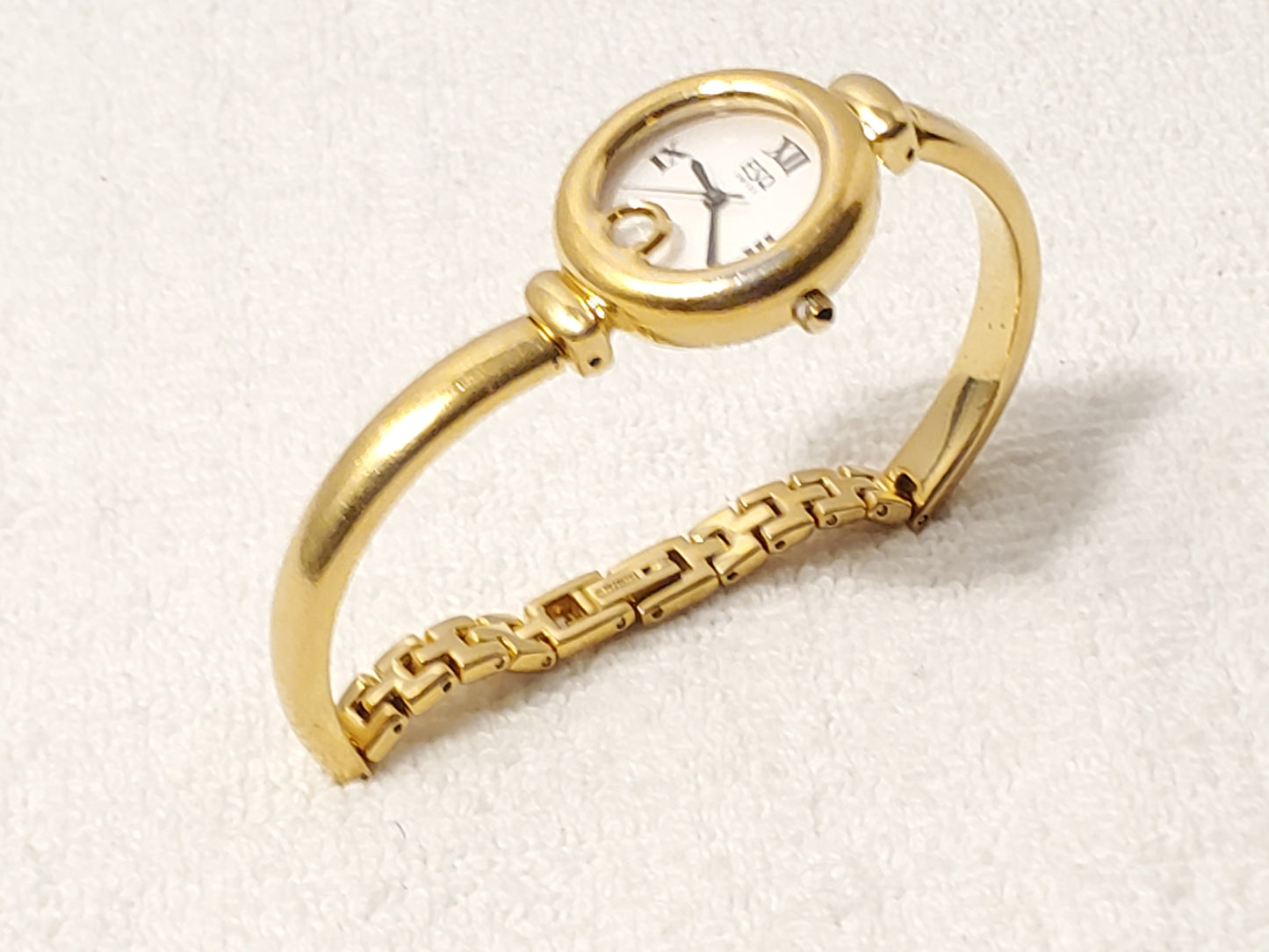 Vintage ESQ by Movado Womens White Dial Gold Plated 5 Jewels Date Watch Bracelet