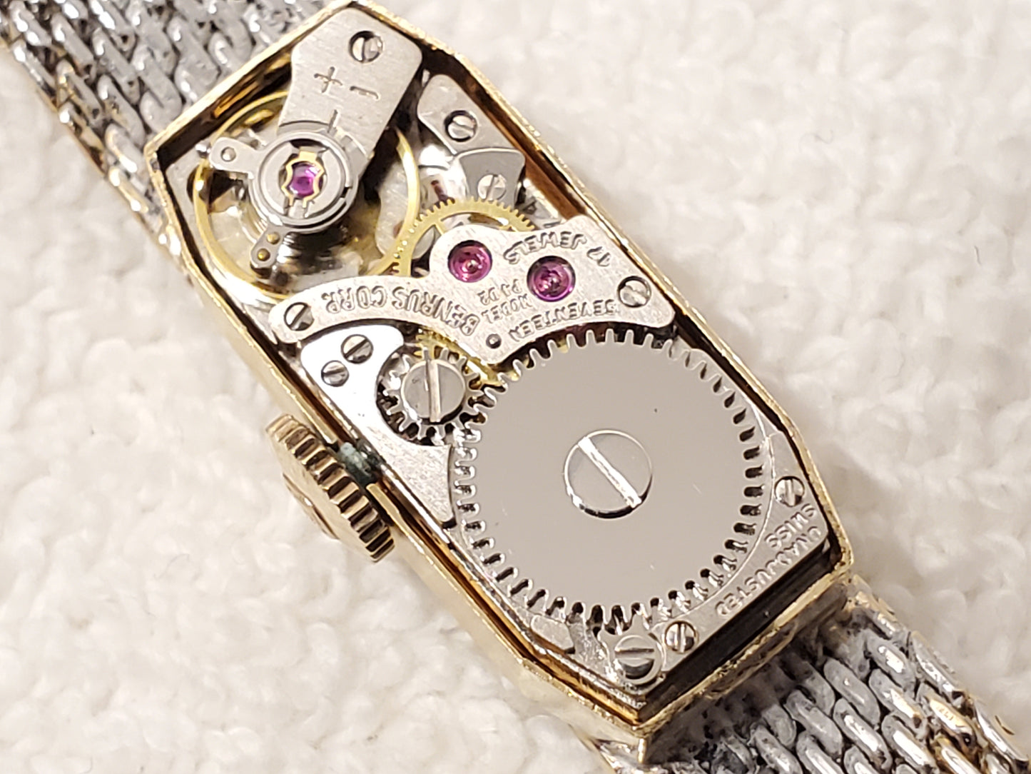 Vintage Benrus Swiss Gold Plated Diamonds Bezel Women's Wind Up Watch 17 Jewels