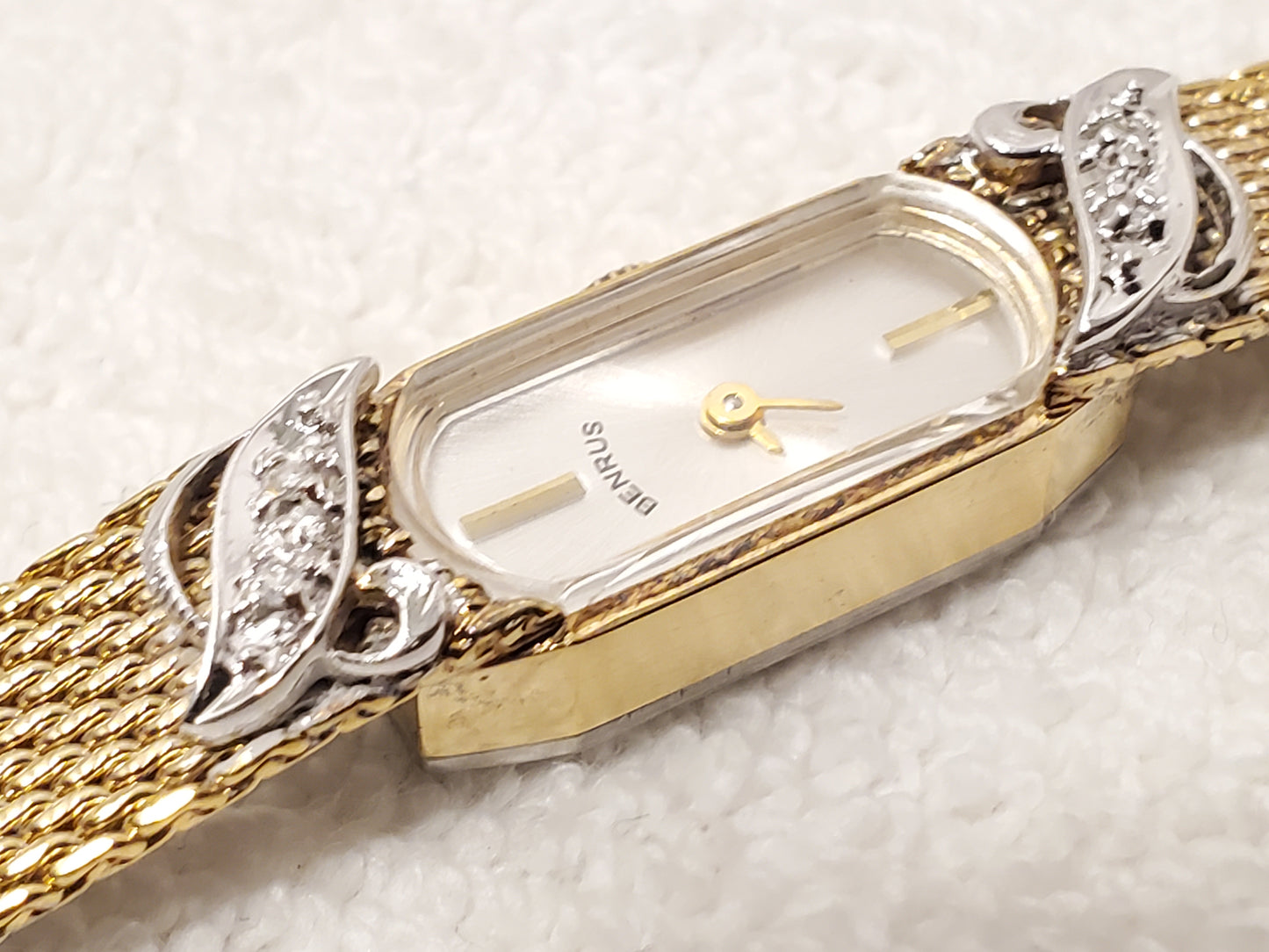 Vintage Benrus Swiss Gold Plated Diamonds Bezel Women's Wind Up Watch 17 Jewels