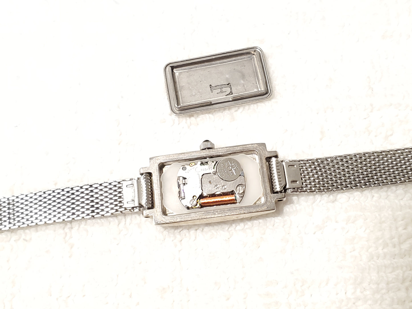 Vintage Citizen Women's Tank Stainless Steel Watch White Dial Mesh Band Onyx Tip