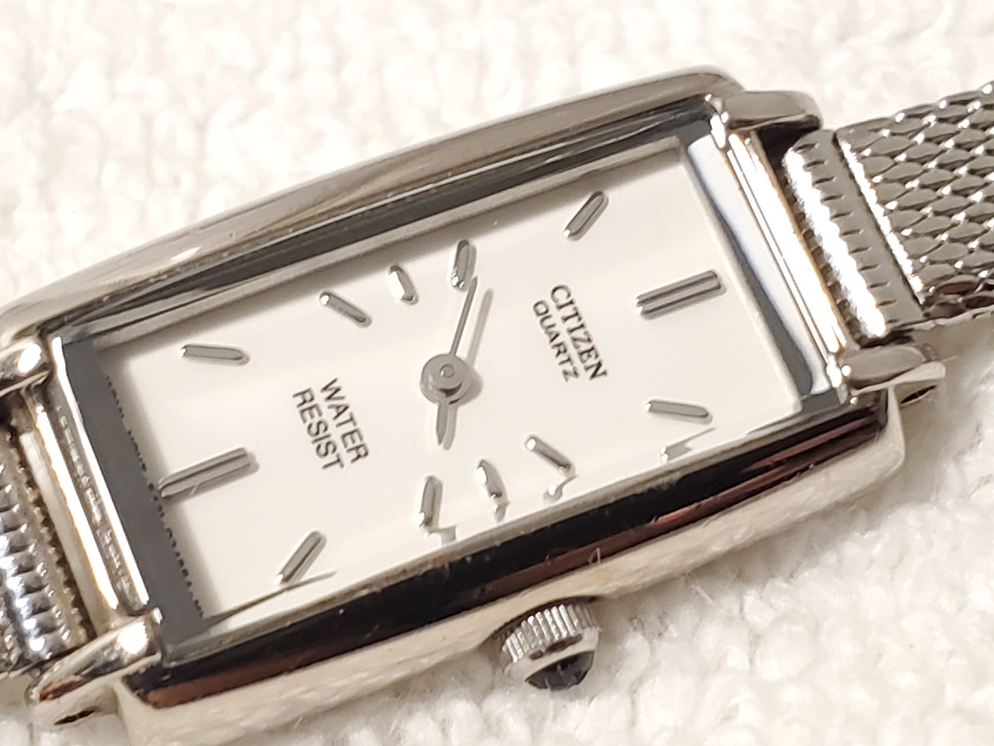 Vintage Citizen Women's Tank Stainless Steel Watch White Dial Mesh Band Onyx Tip