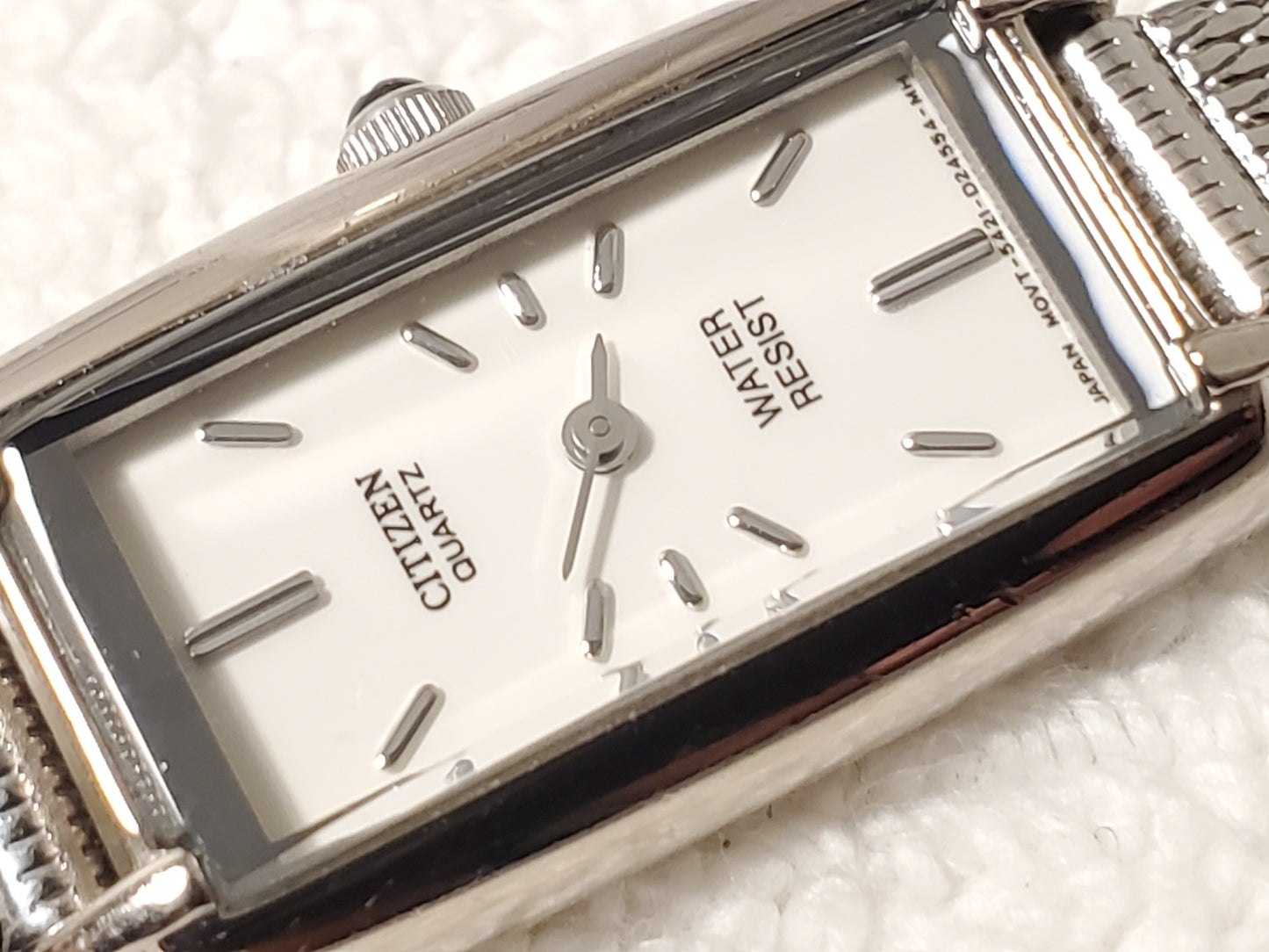 Vintage Citizen Women's Tank Stainless Steel Watch White Dial Mesh Band Onyx Tip