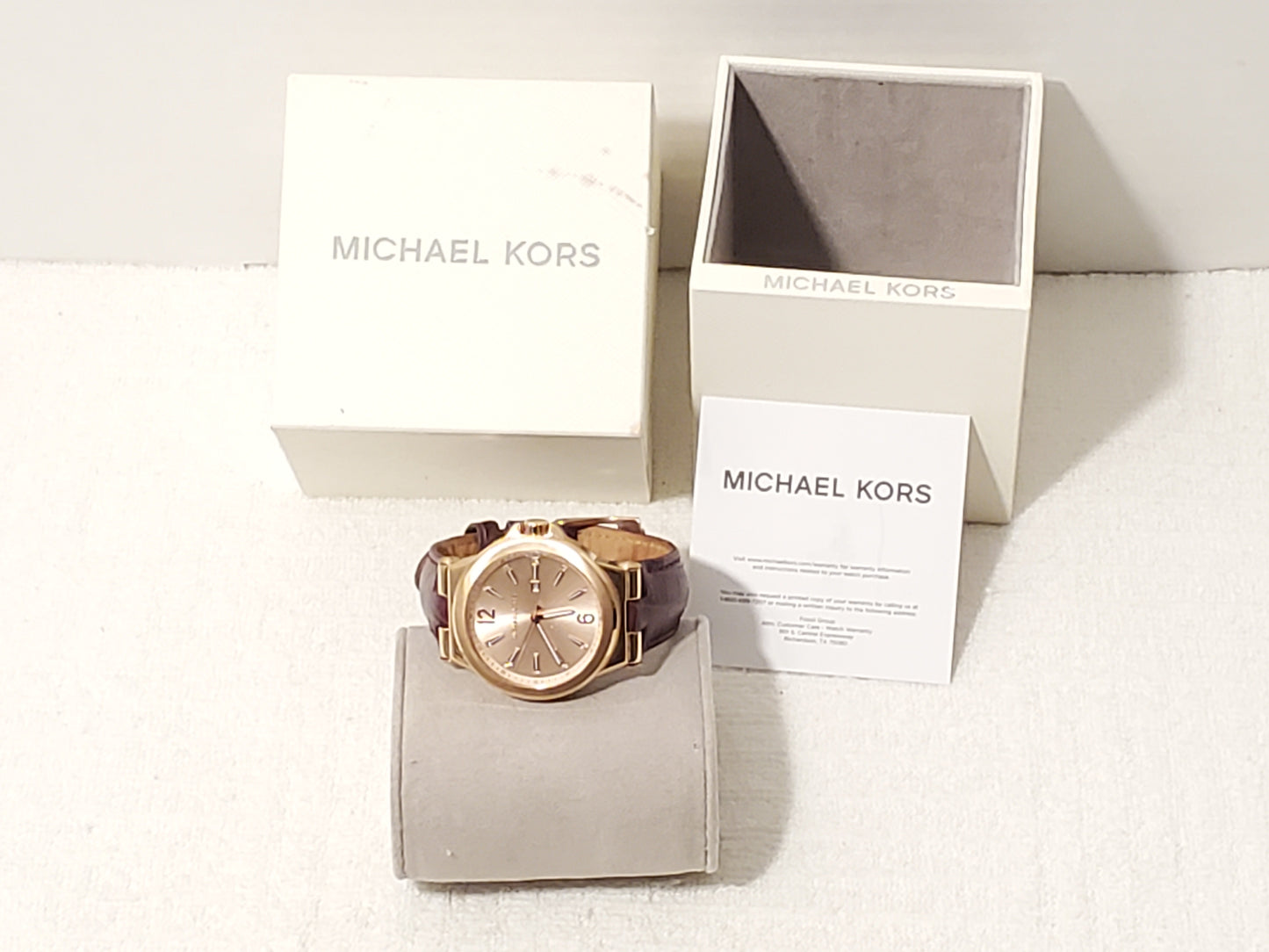 Michael Kors Rose Gold Tone Women's Date Watch Leather Strap Crystals S Steel