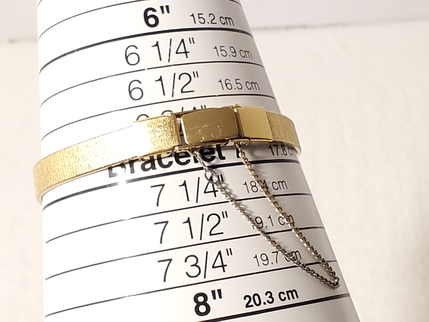 Vintage Seiko Women's Petite Gold Plated Quartz Watch Two Jewels Silver Dial