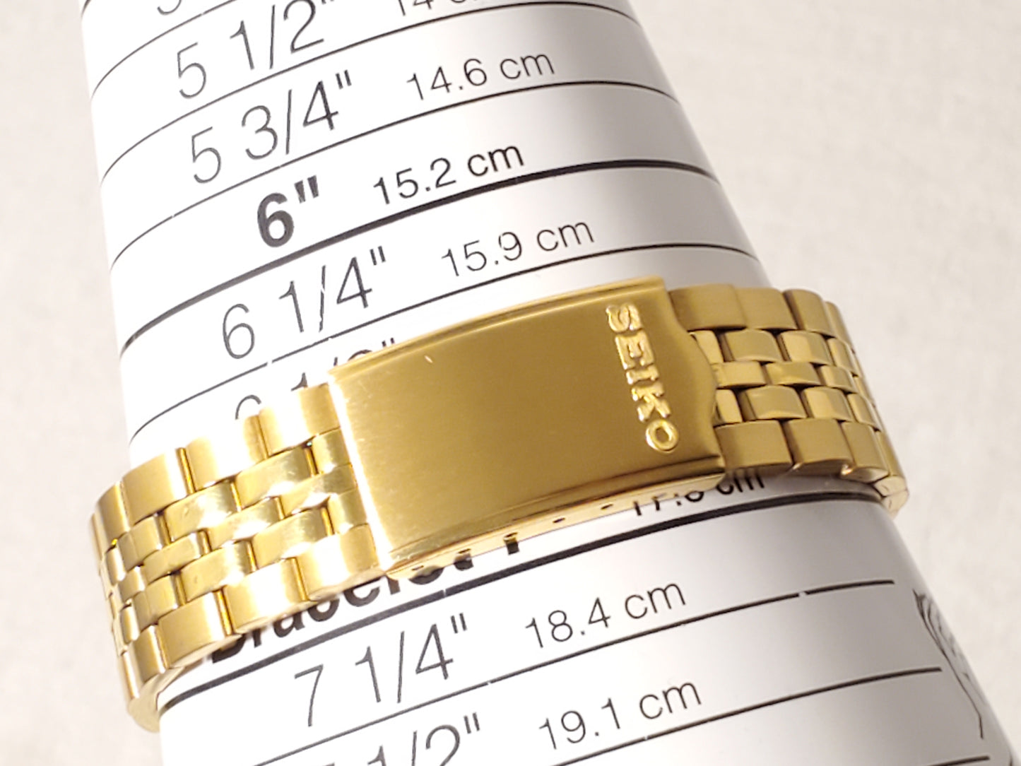 Vintage Seiko Men's Gold Tone Day Date Quartz Watch One Jewel Stainless Steel