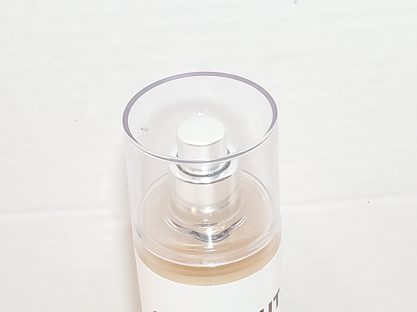 Bath & Body Works Coconut Fine Fragrance Mist 8 oz Bottle Spray Women's New