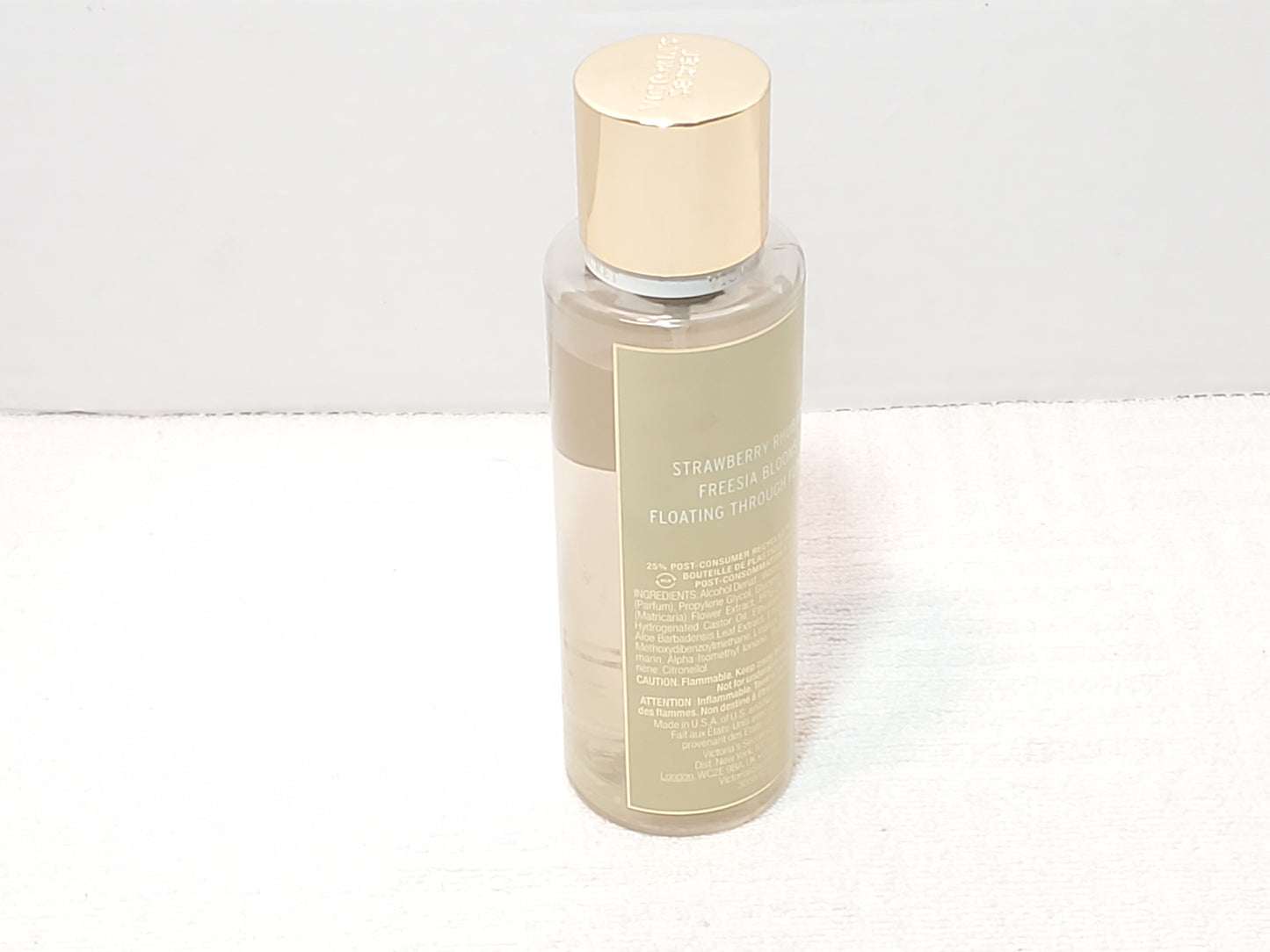 Victoria's Secret Wander The Meadow Fragrance Mist Women's 8.4 oz Bottle Spray
