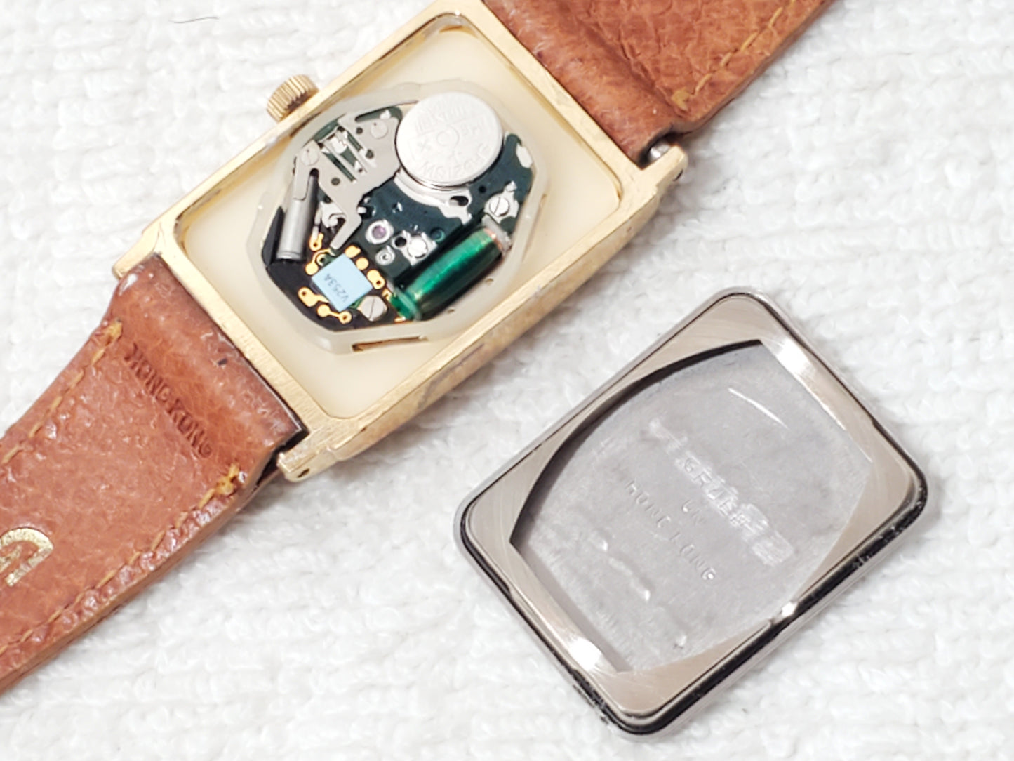 Vintage Gruen Precision Women's Tank Watch Gold Plated One Jewel Brown Leather