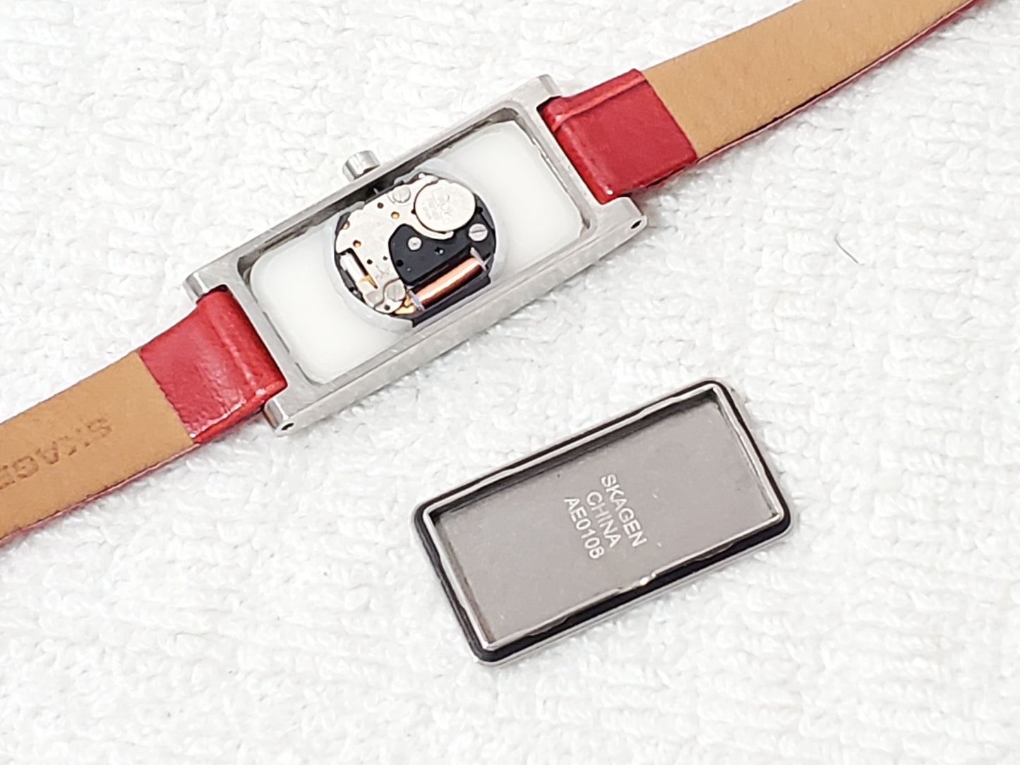 Vintage Skagen Women's Tank Petite Red Leather Strap Watch Swarovski Crystals