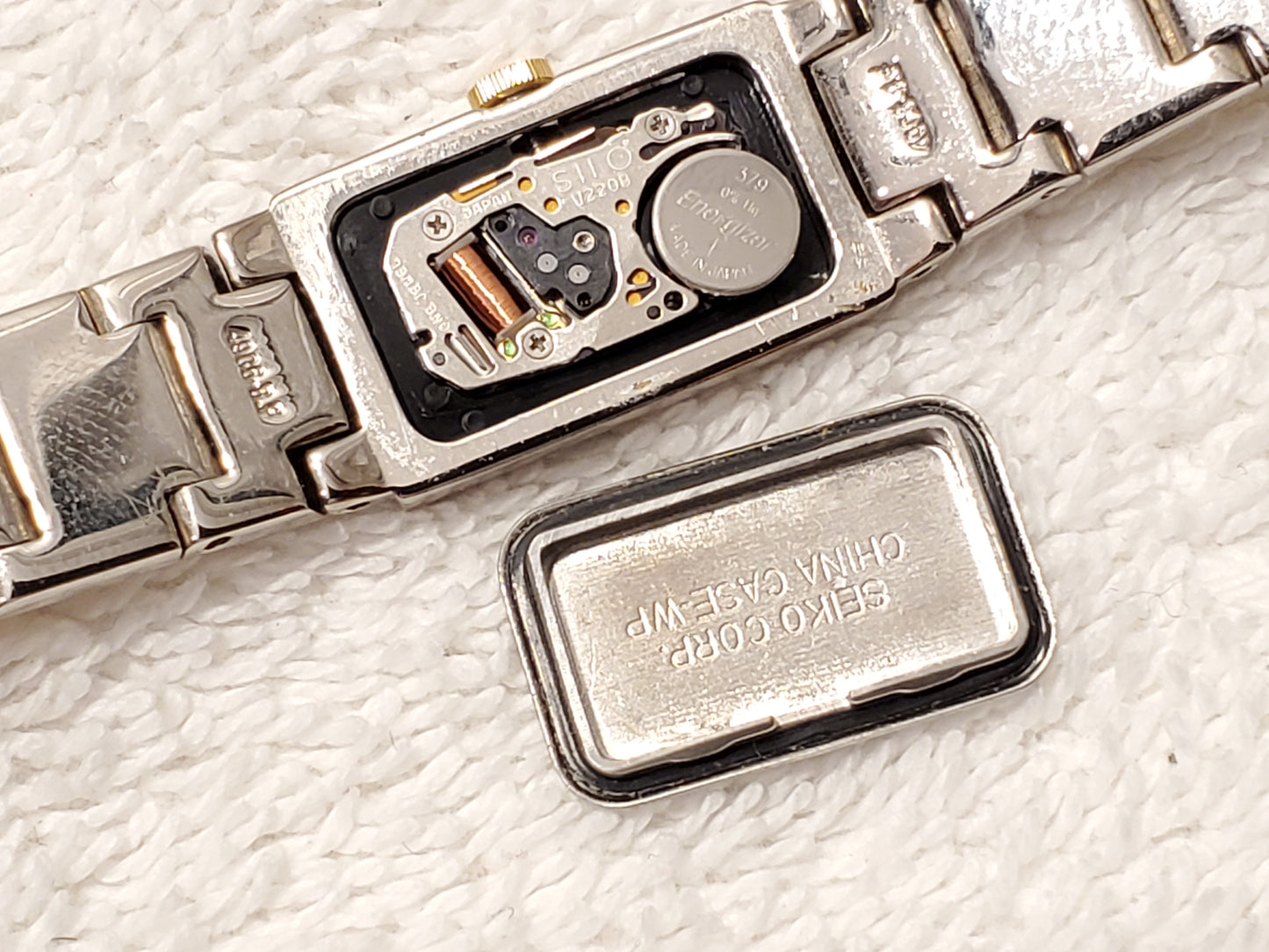 Vintage Seiko Women's Quartz Watch Stainless Steel Gold Tone One Jewel