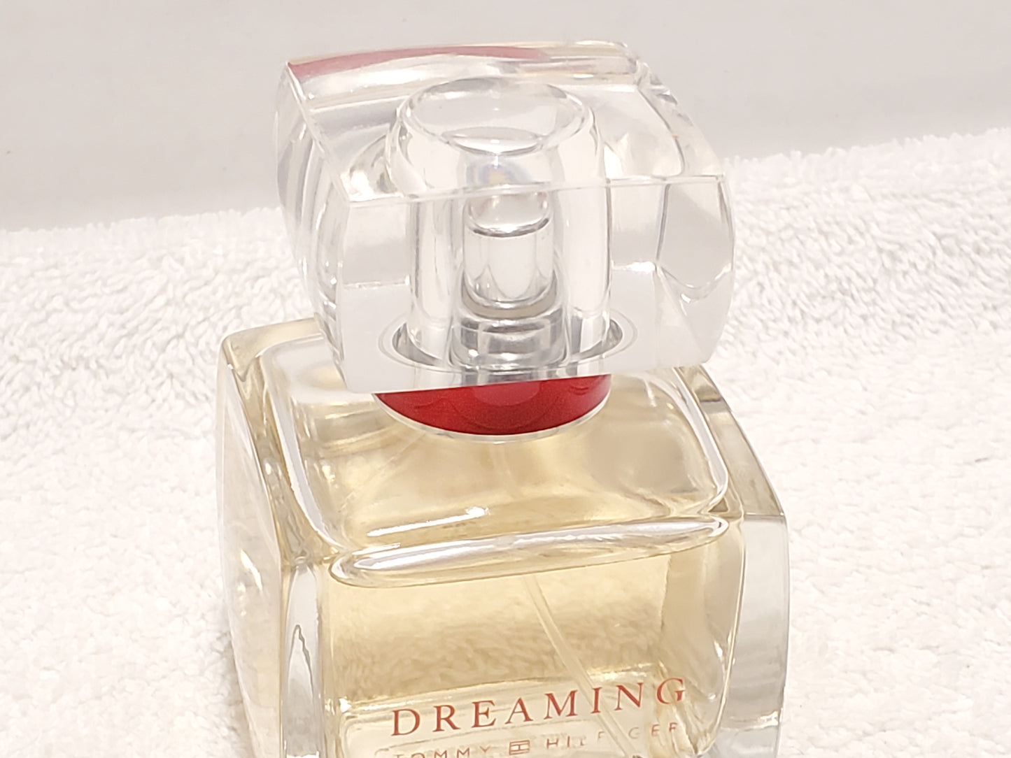 Dreaming Women's Perfume by Tommy Hilfiger 3.4 oz Bottle Eau De Parfum Spray