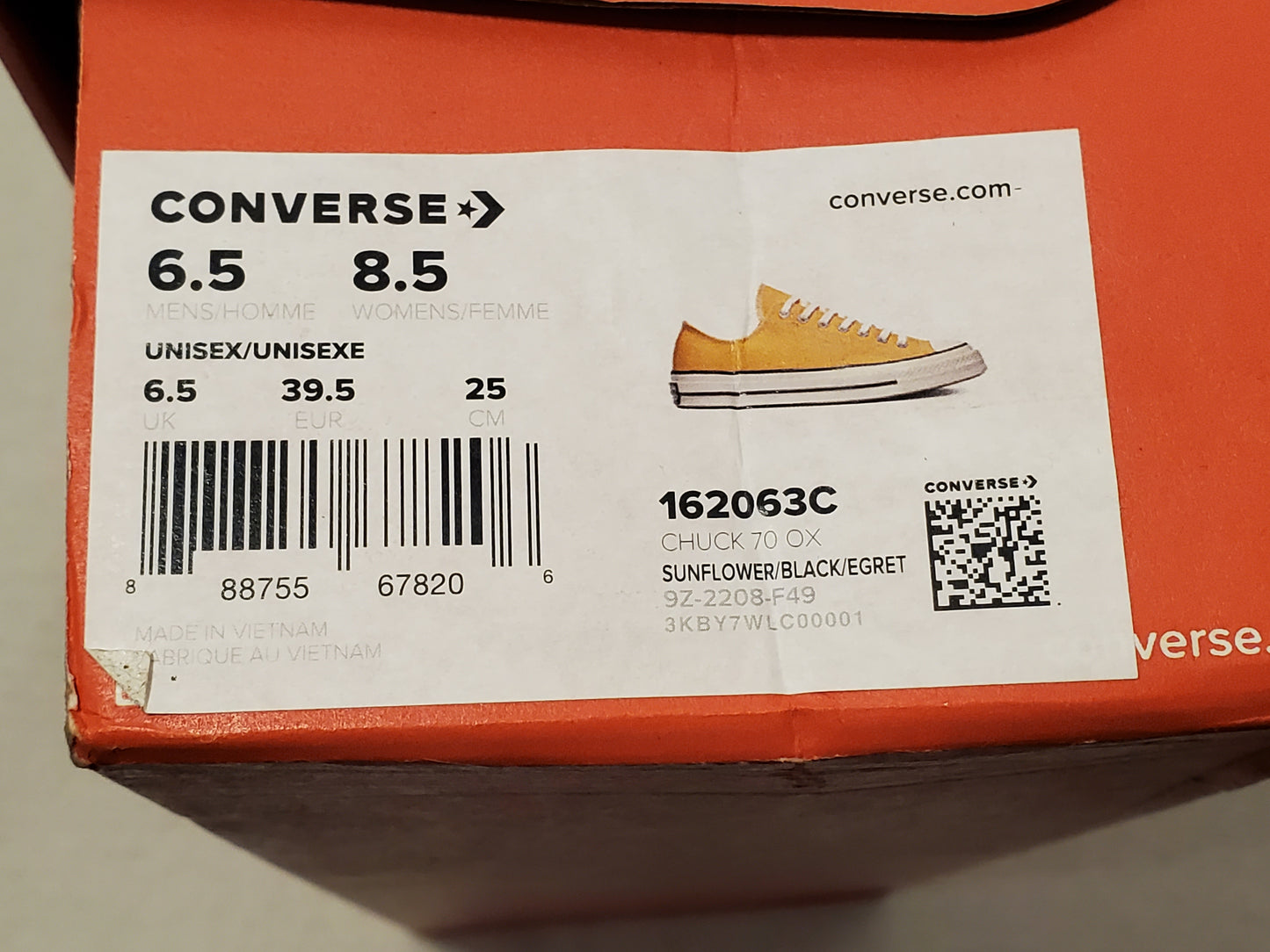Converse Chuck Taylor Sunflower Yellow Unisex Low Top Sneakers Men 6.5 Women 8.5