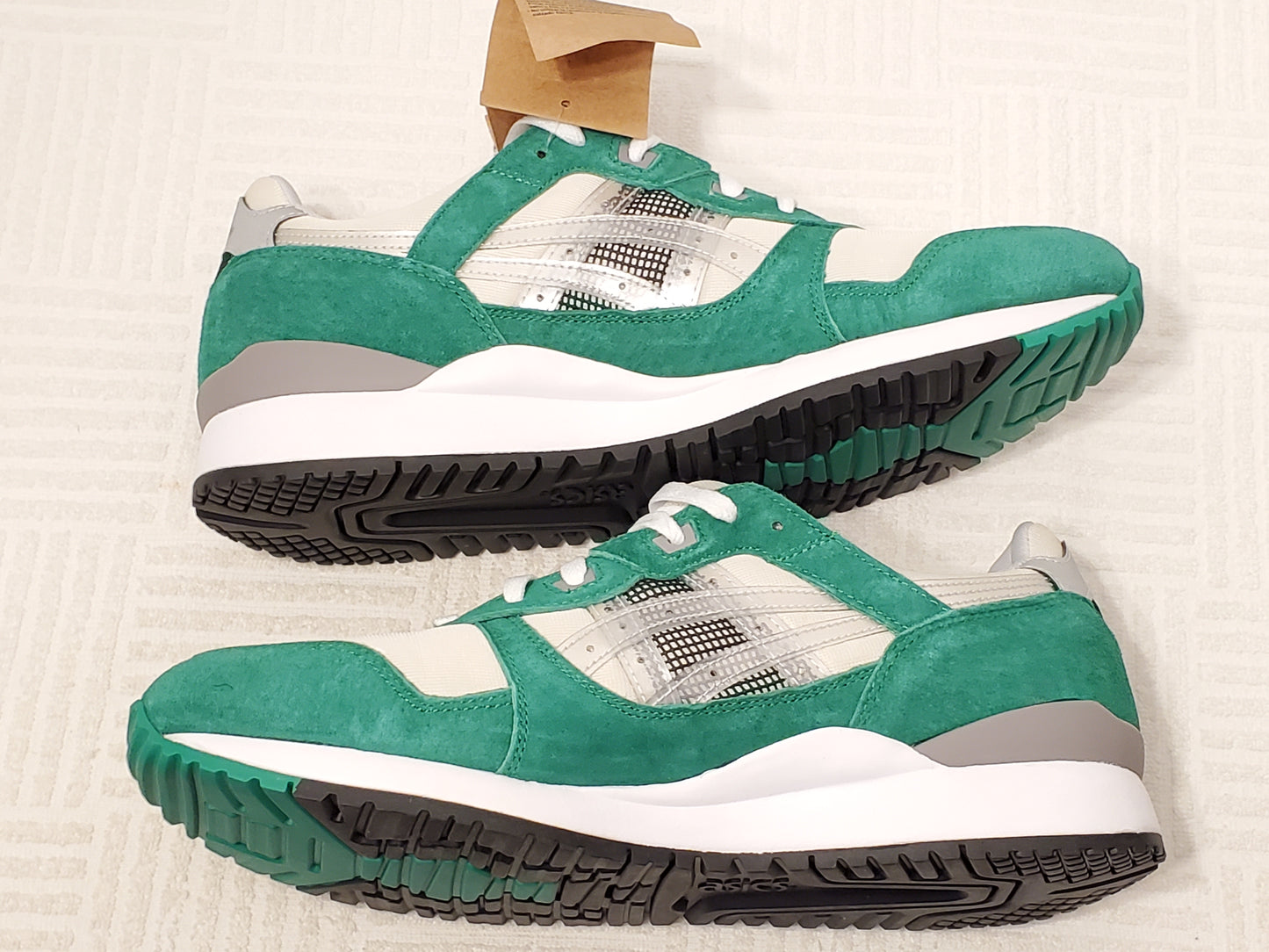 Asics Men's Gel Lyte lll OG AWAKE Sneakers Green Gray Silver White Black Cream
