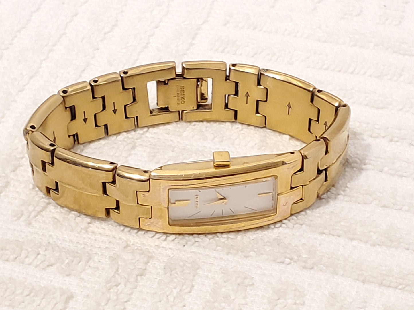 Vintage Seiko Tank Women's Gold Tone Quartz Watch White Dial Stainless Steel