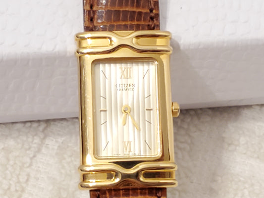 Vintage Citizen Women's Gold Tone Quartz Watch Brown Leather Strap Silver Dial
