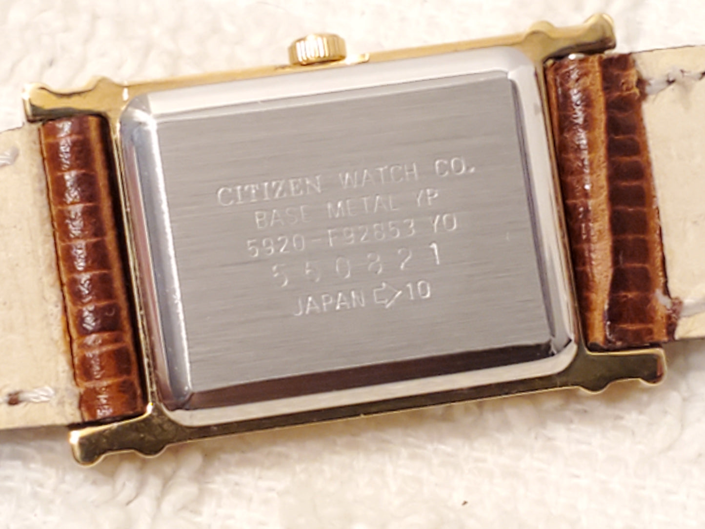 Vintage Citizen Women's Gold Tone Quartz Watch Brown Leather Strap Silver Dial