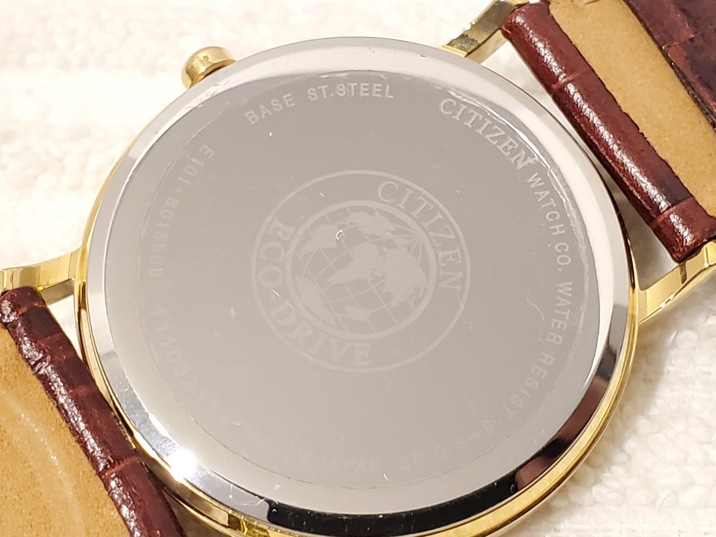 Vintage Citizen Eco Drive Mens Gold Tone Day Date Watch Black Dial Brown Leather