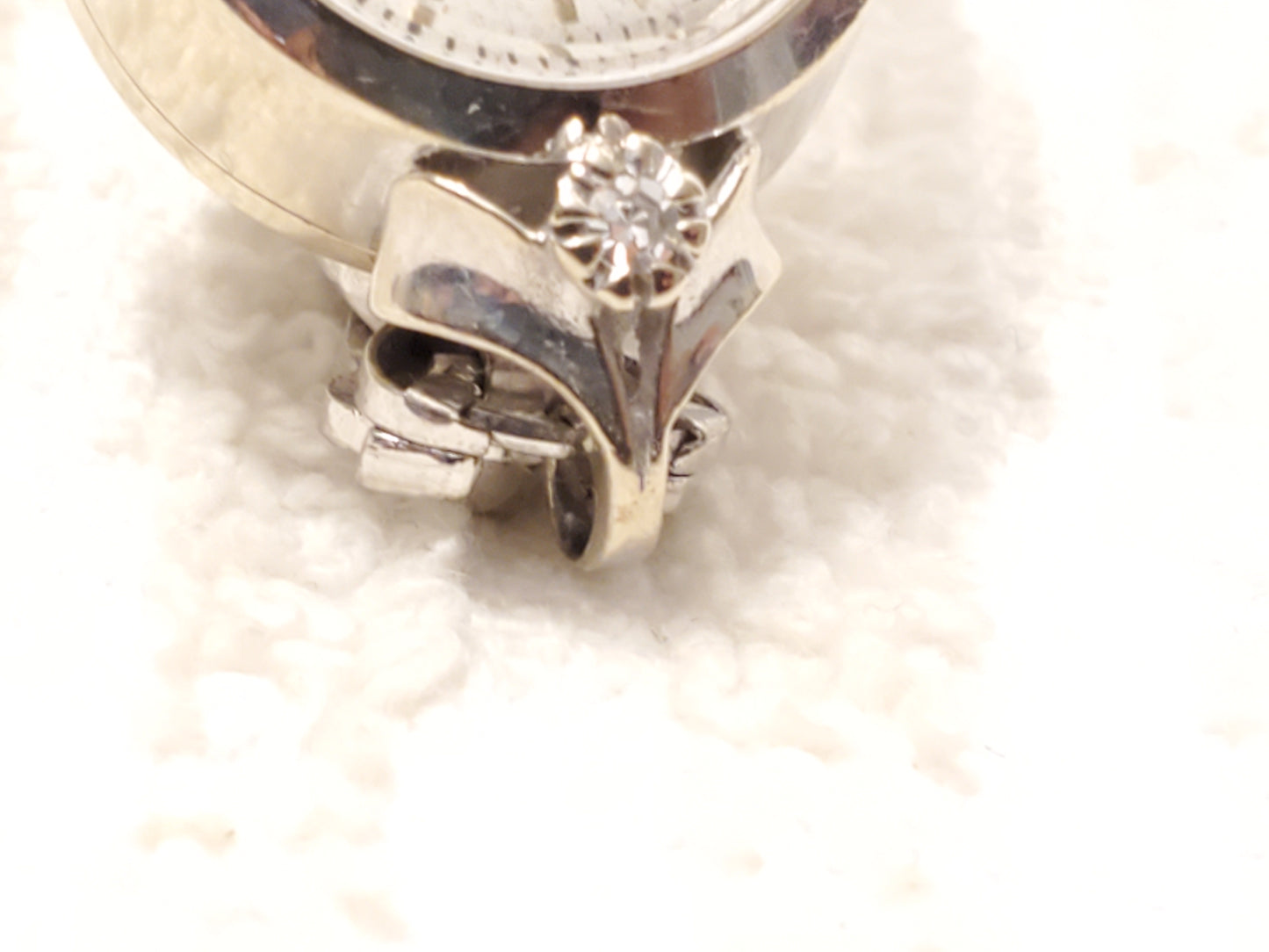 Vintage Zodiac Automatic 14K White Gold Case Swiss Made Watch Four Diamonds Seventeen Jewels