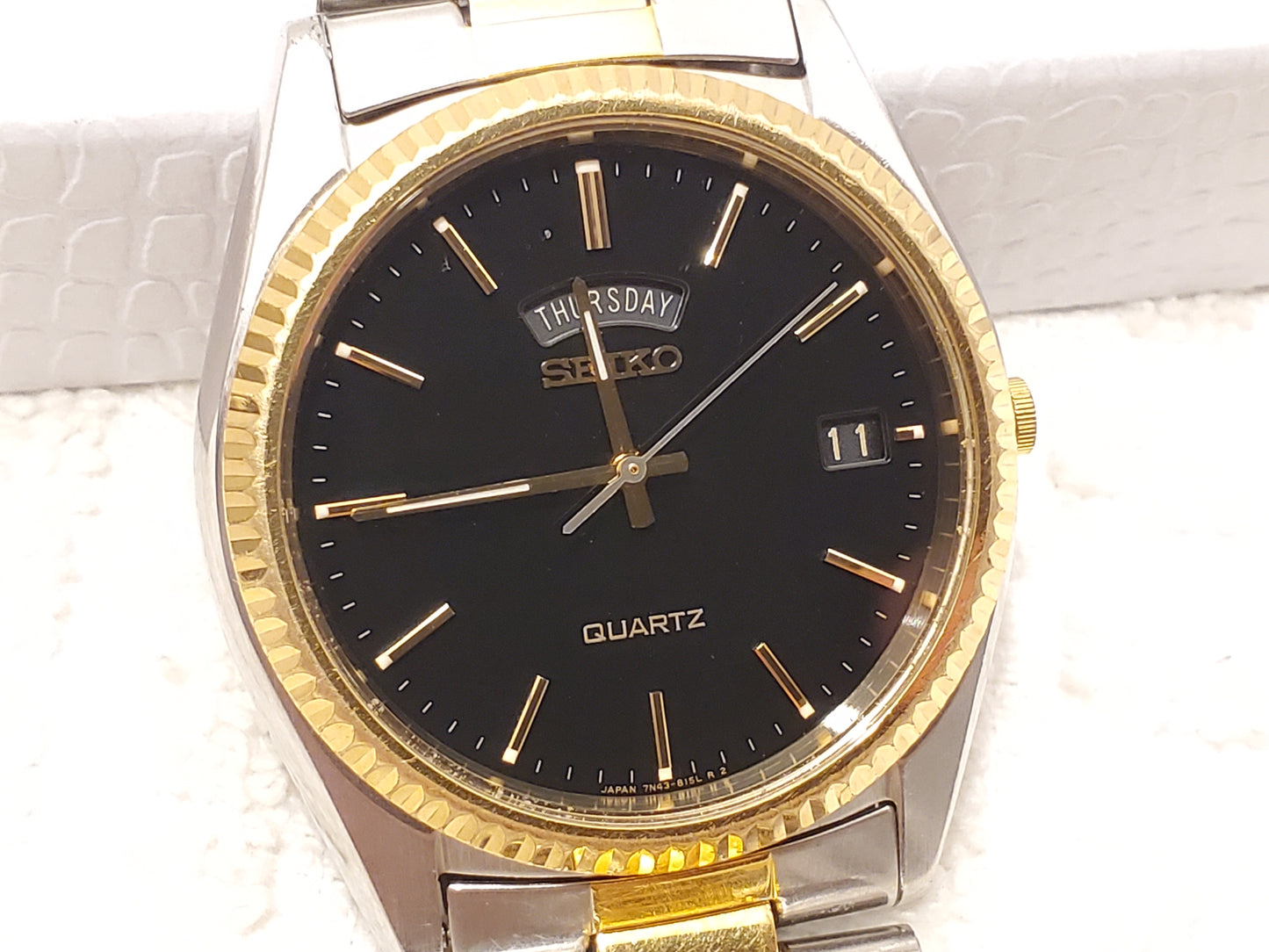 Vintage Seiko Day Date Mens Presidential Quartz Watch Stainless Steel Black Dial