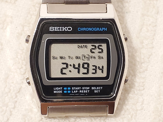 Vintage Seiko Digital Chronograph Day Date Month Men's Watch Stainless Steel