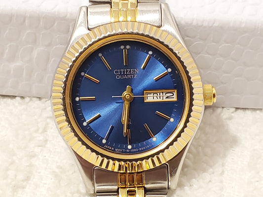 Vintage Citizen Womens Gold Tone Day Date Quartz Watch Stainless Steel Blue Dial