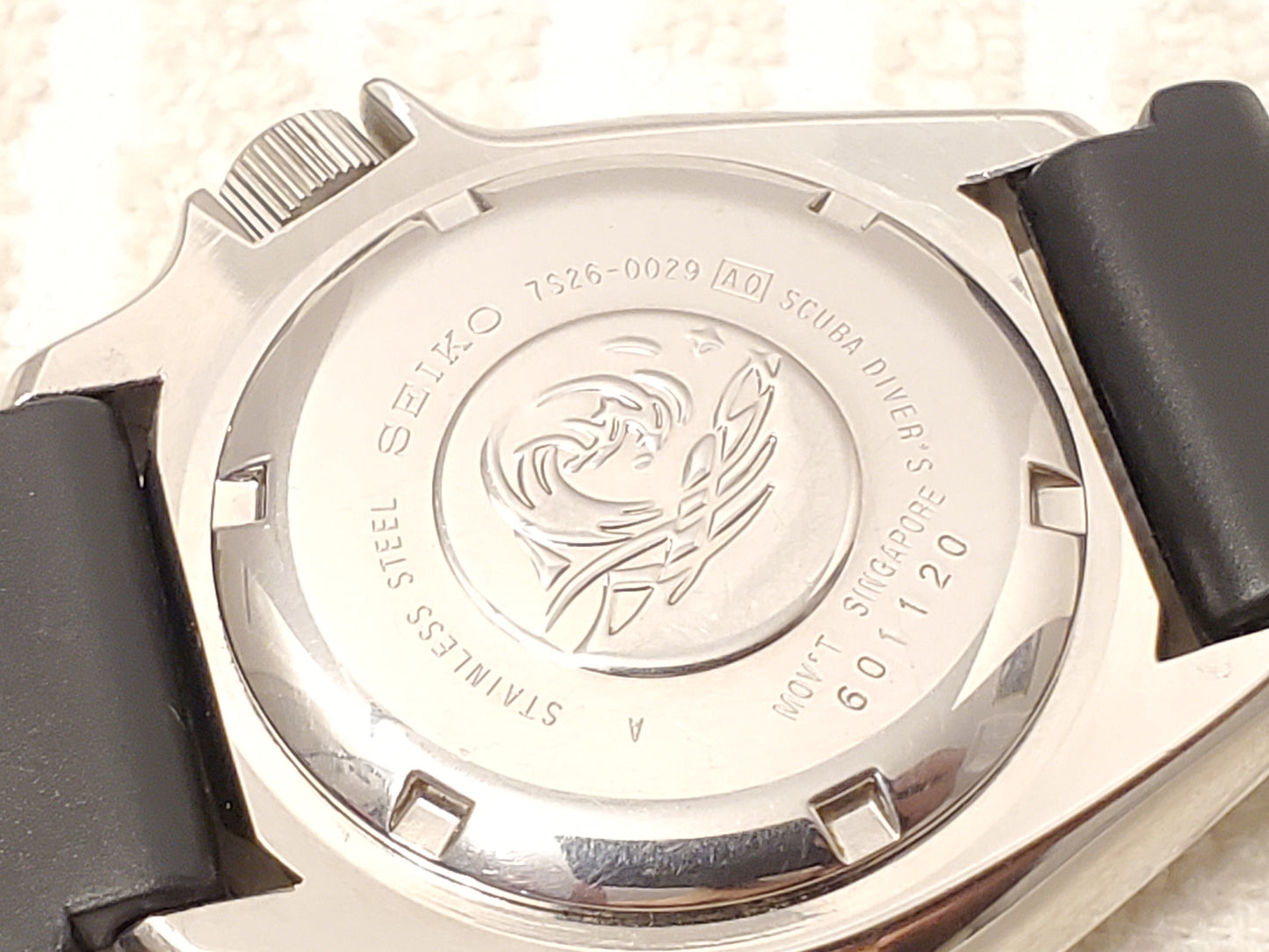 Vintage Seiko Men's Automatic Diver's Watch 21 Jewels Day Date WR 200 Meters SS