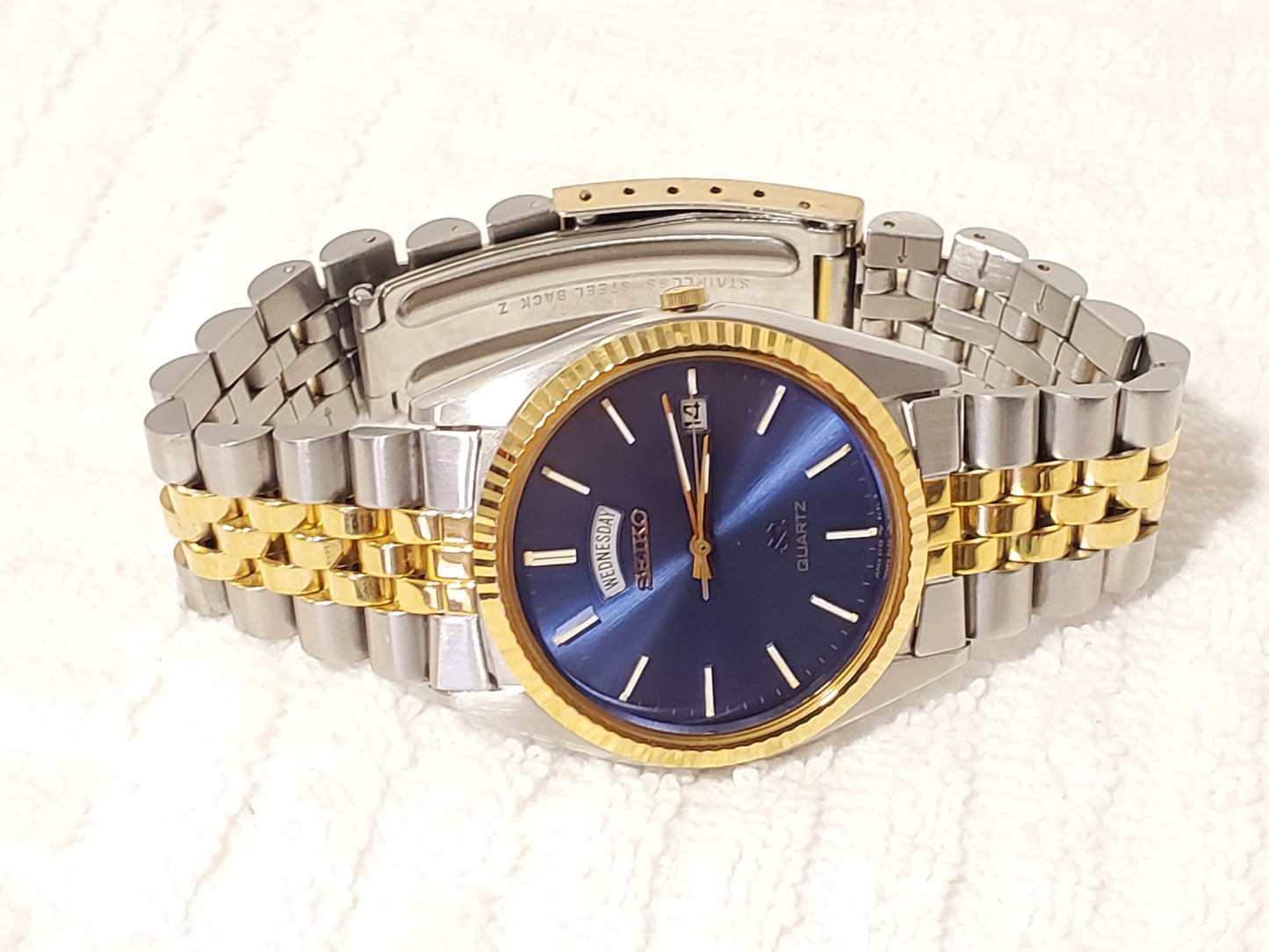 Vintage Seiko SQ Men's Presidential Day Date Quartz Watch Blue Dial Gold Tone SS