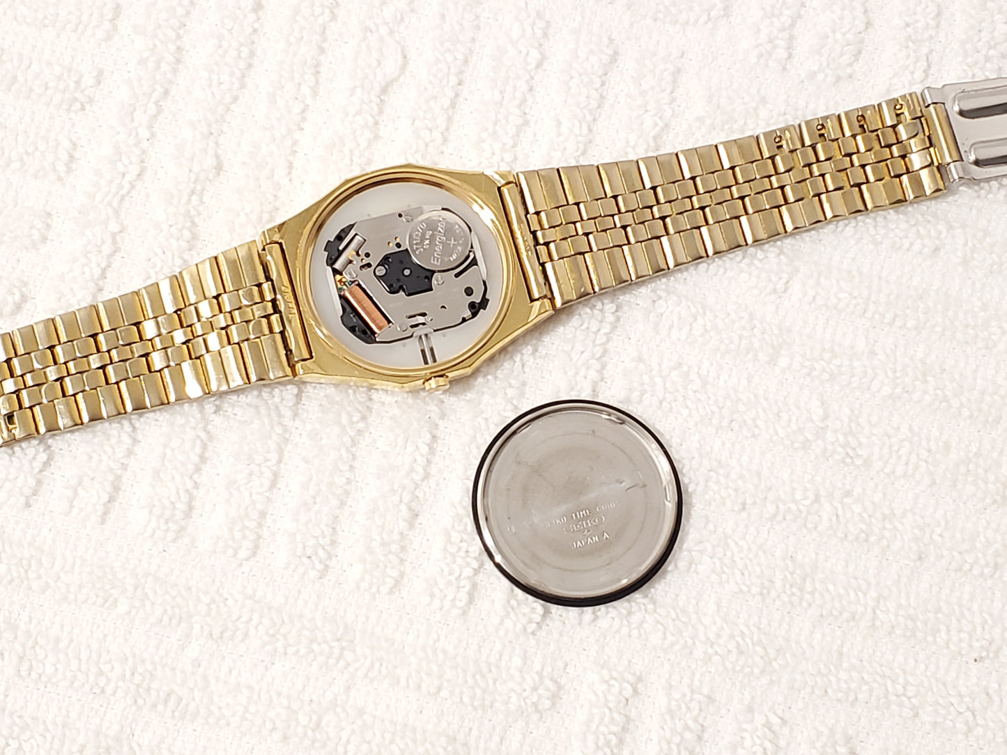 Vintage Seiko SQ Men Black Dial Day Date Watch Gold Tone Stainless Steel 1 Jewel
