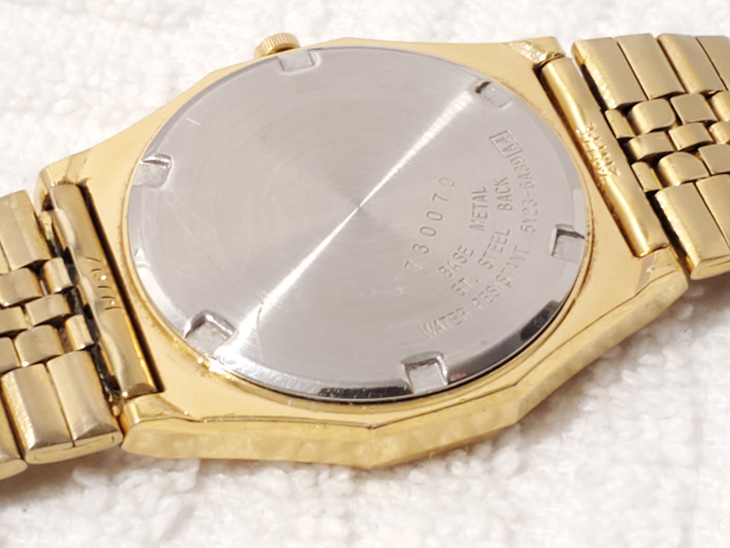Vintage Seiko SQ Men Black Dial Day Date Watch Gold Tone Stainless Steel 1 Jewel