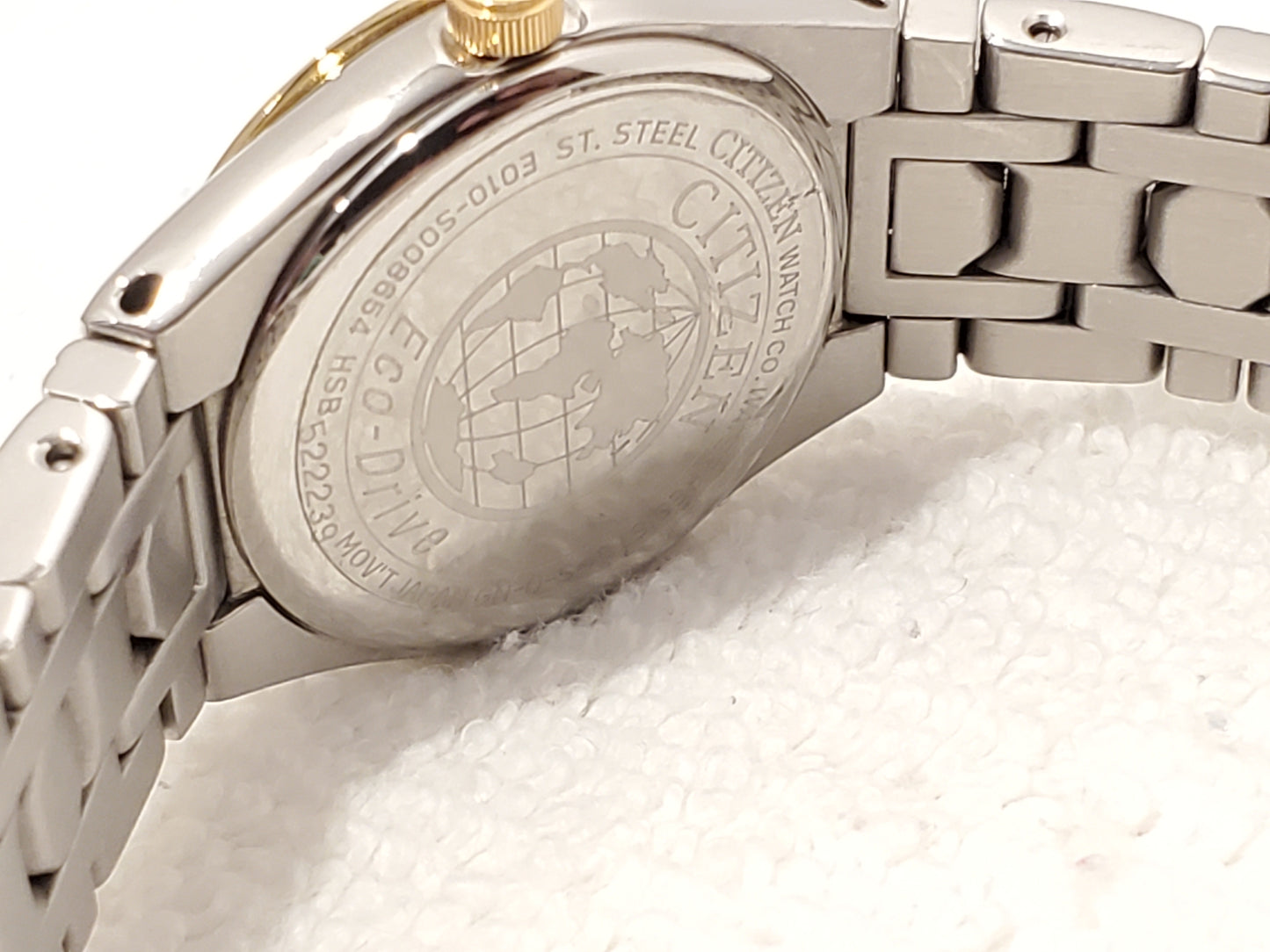 Vintage Citizen Eco Drive Women's Watch Date Diamonds Bezel Gold Tone S Steel