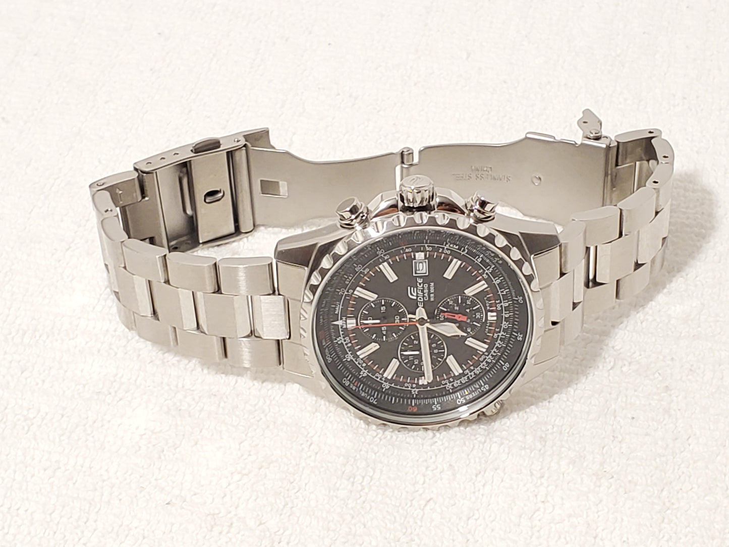Vintage Casio Edifice Men's Chronograph Date Quartz Watch Stainless Steel Black Dial WR 100 Meters