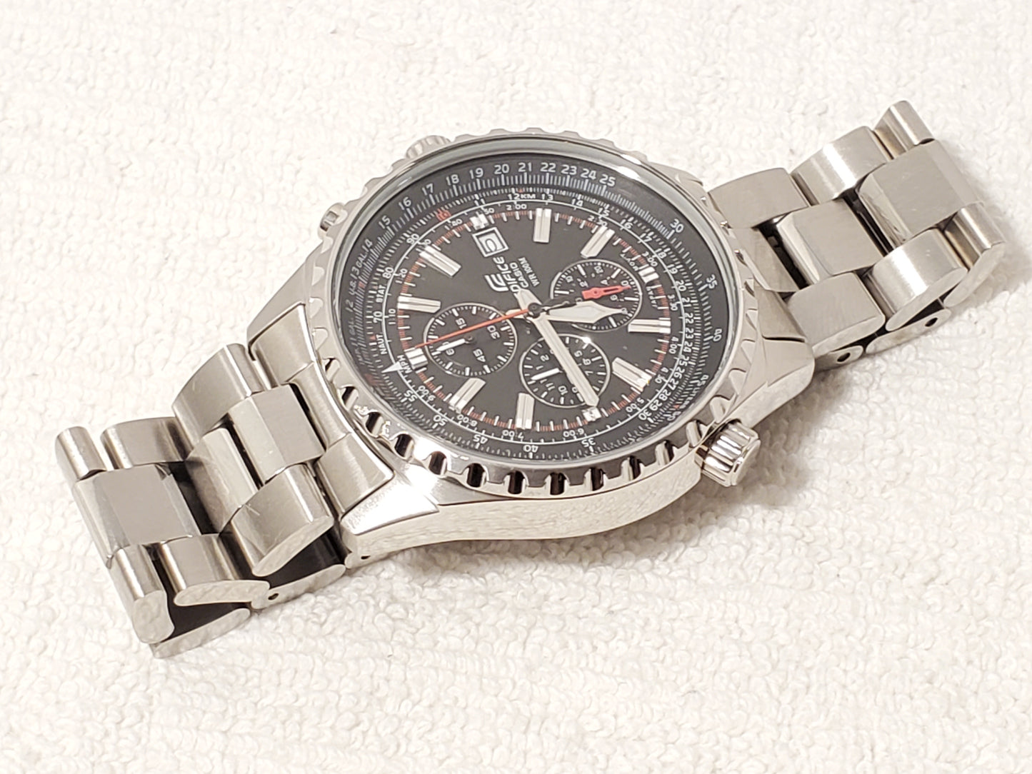 Vintage Casio Edifice Men's Chronograph Date Quartz Watch Stainless Steel Black Dial WR 100 Meters