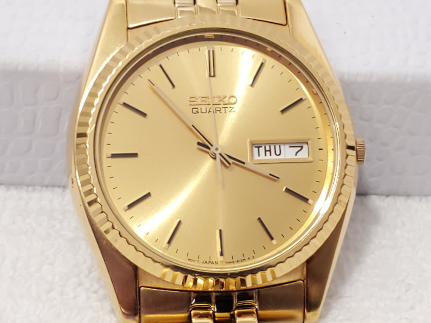 Vintage Seiko Men's Presidential Day Date Quartz Watch Stainless Steel Gold Tone One Jewel