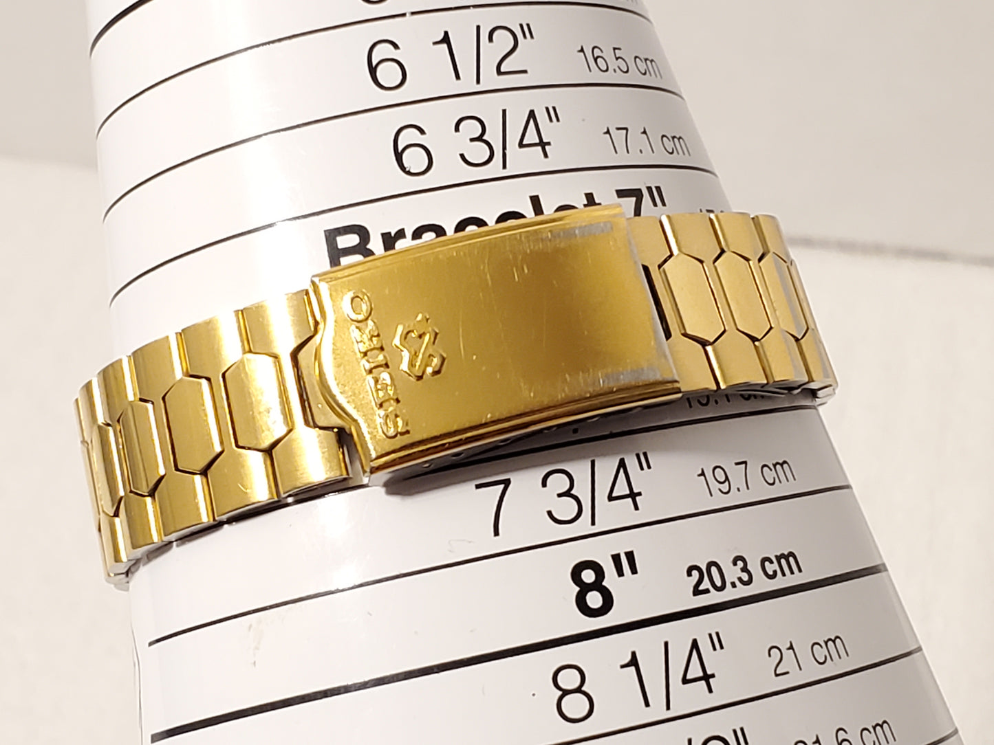 Vintage Seiko SQ Mens Day Date Watch Stainless Steel Gold Plated Three Jewels
