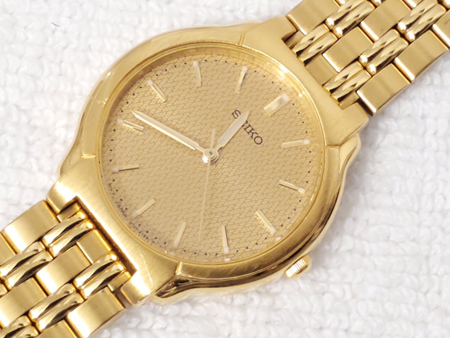 Vintage Seiko Women's Gold Tone Stainless Steel Base Metal Quartz Watch
