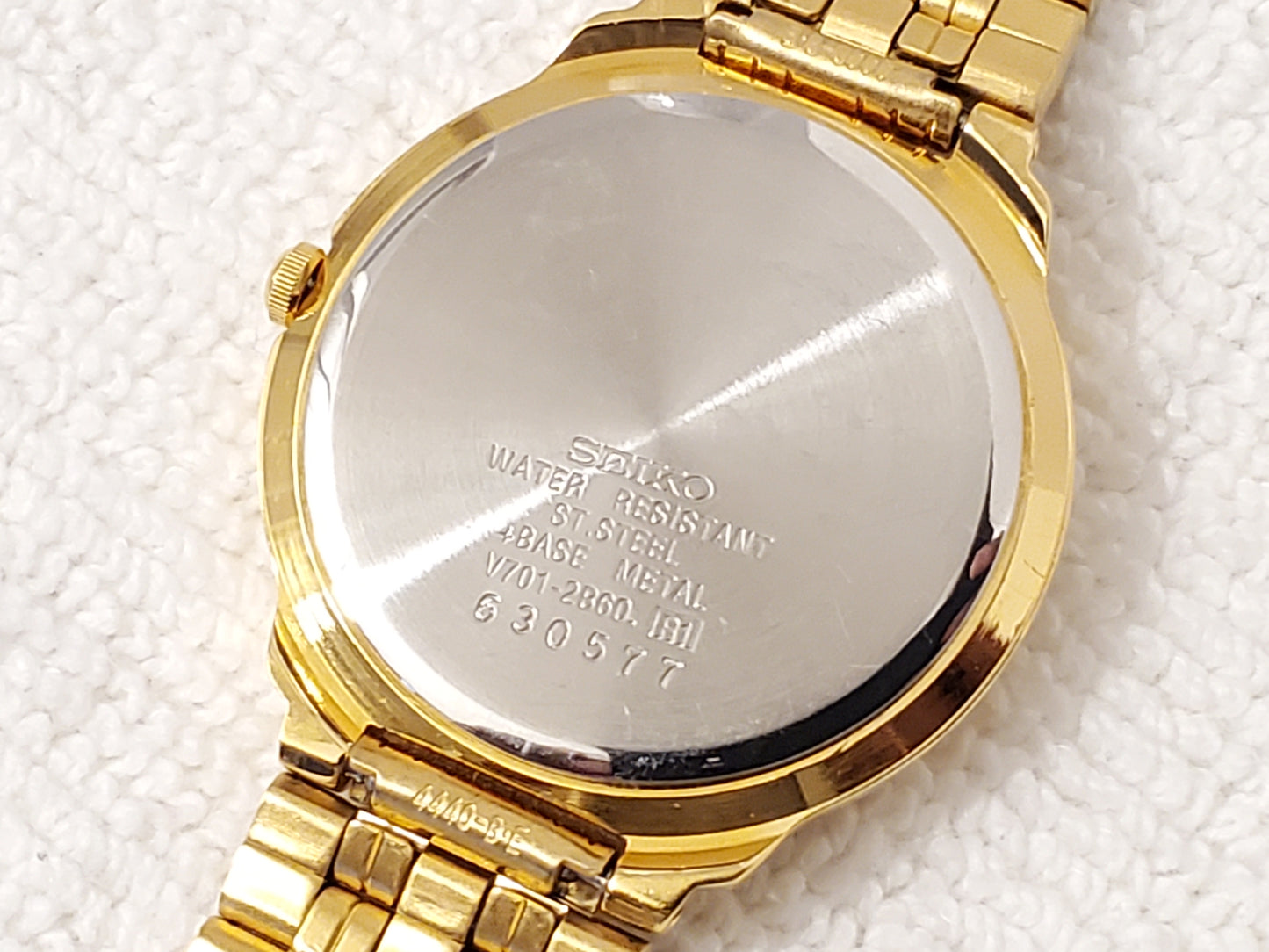 Vintage Seiko Women's Gold Tone Stainless Steel Base Metal Quartz Watch