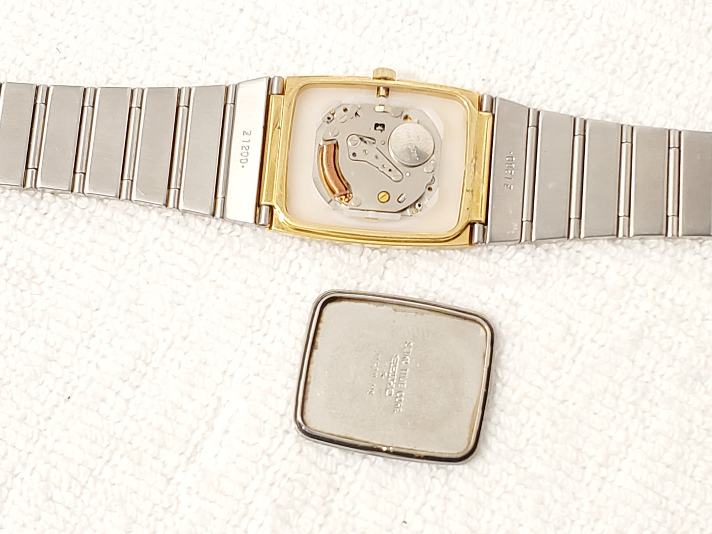 Vintage Seiko Women's Quartz Watch Stainless Steel Base Metal Two Jewels Date