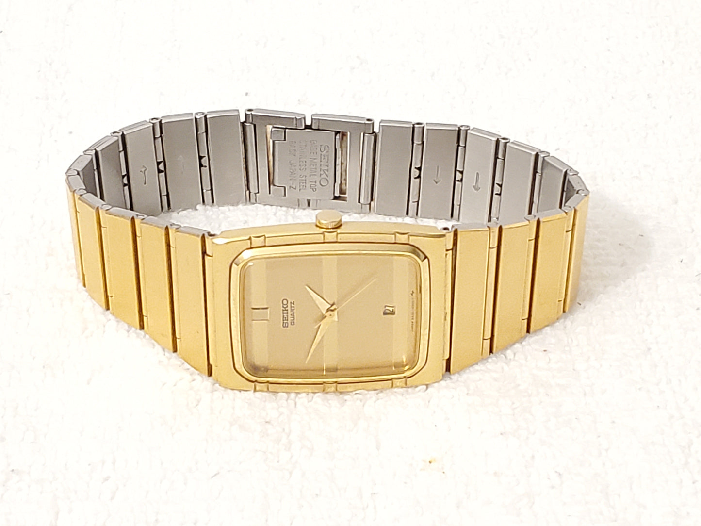 Vintage Seiko Women's Quartz Watch Stainless Steel Base Metal Two Jewels Date