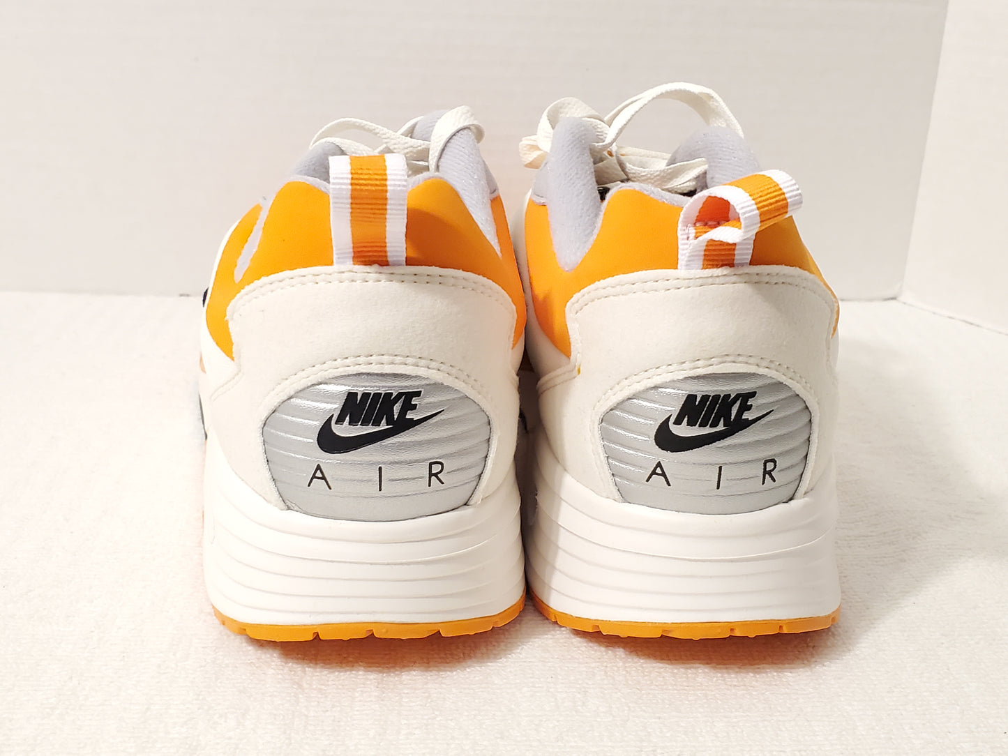 Nike Tennessee Air Max Solo Men's Sneaker FZ4841-001 Orange Black Gray White New