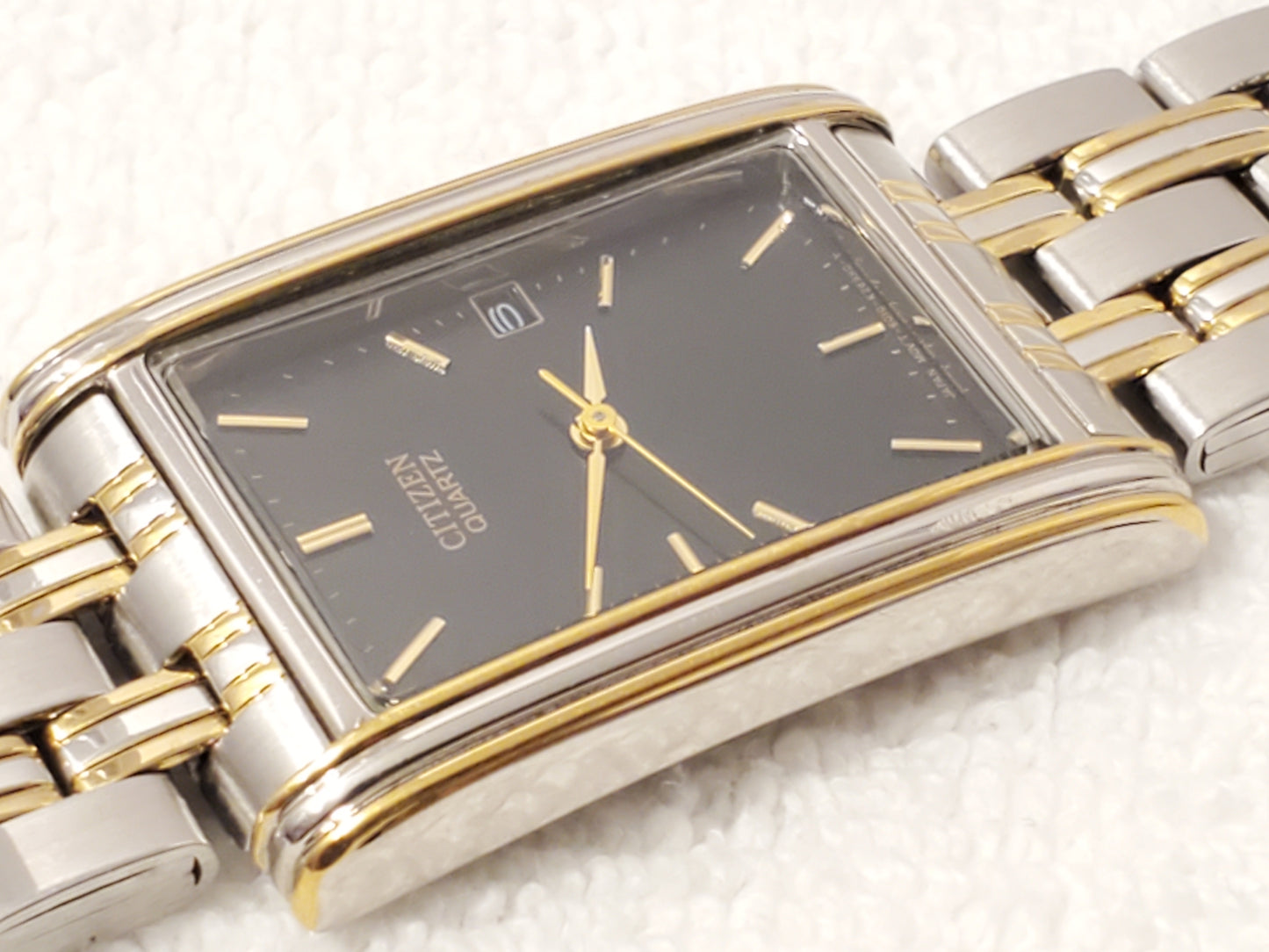 Vintage Citizen Men's Tank Gold Tone Watch Black Dial Date Stainless Steel