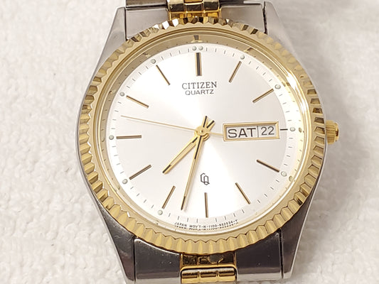 Vintage Citizen Presidental Men's Day Date Watch Gold Tone S Steel Silver Dial