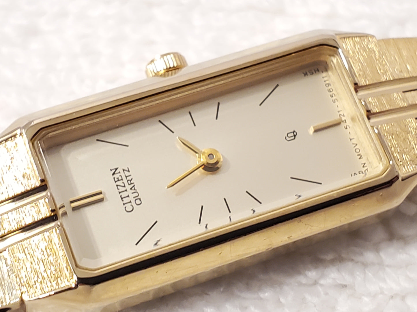 Vintage Citizen CQ Women's Tank Quartz Watch Gold Plated Champagne Dial S Steel
