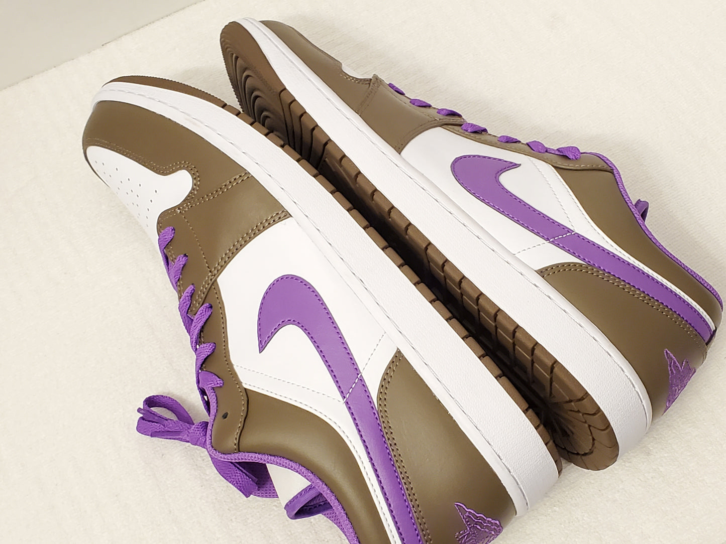 Nike Air Jordan 1 Low Top Palomino Purple Mocha Men’s Size 15 Sneakers