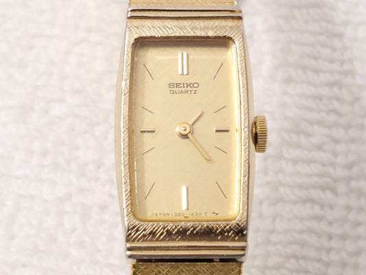 Vintage Seiko Women's Gold Plated Tank Quartz Watch Six Jewels Stainless Steel