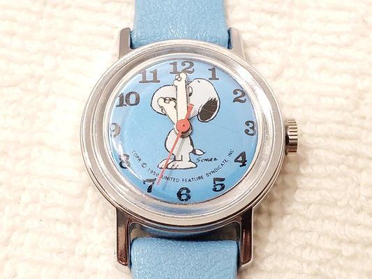 Vintage Timex 1958 Snoopy Womens Wind Up Watch Blue Dial Band Base Metal S Steel