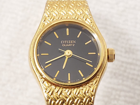 Vintage Citizen Women's Gold Plated Quartz Watch Black Dial Stainless Steel