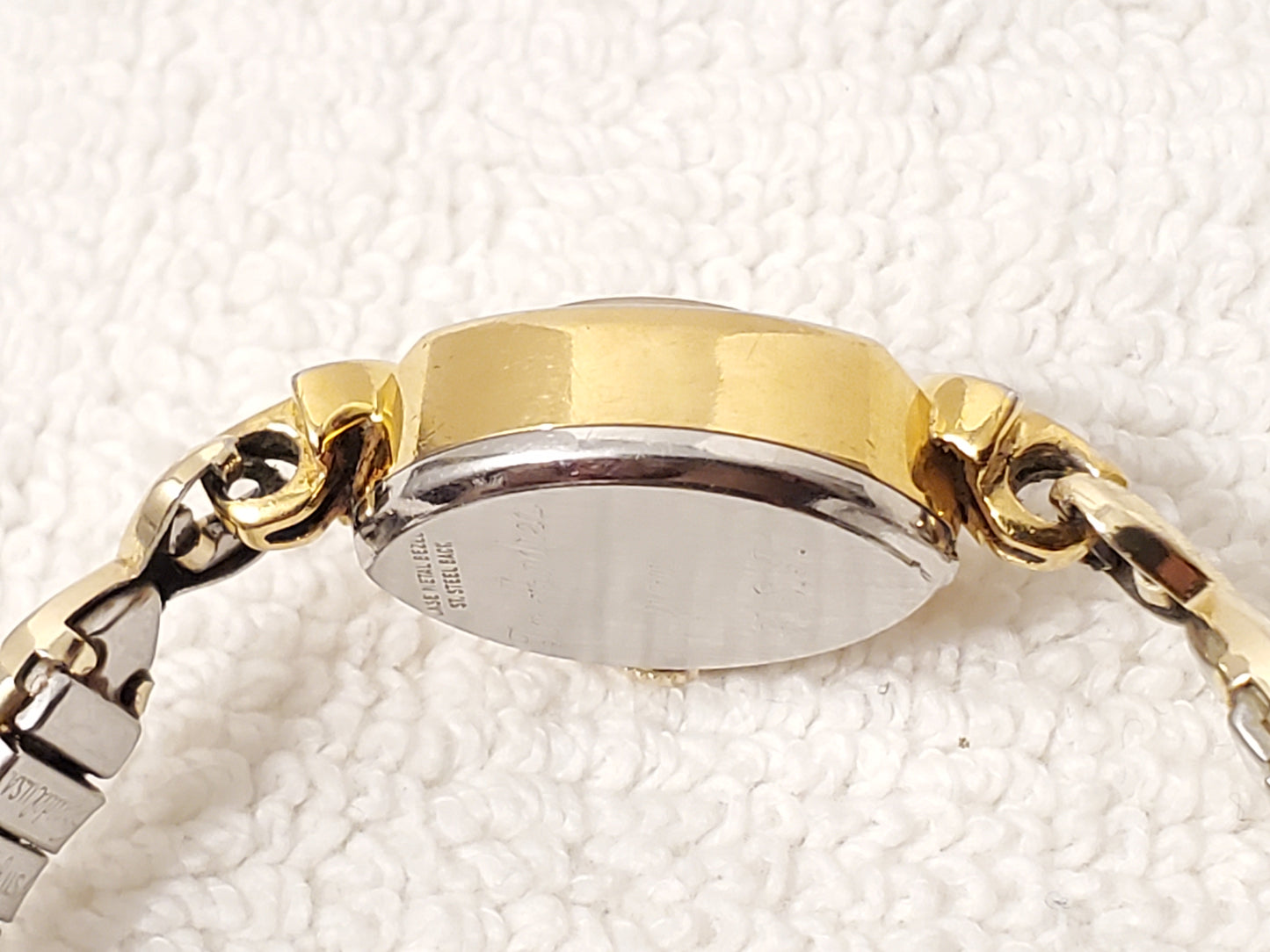 Vintage Wittnauer Geneve Womens Wind Up Watch Stretch Band Gold Plated 17 Jewels