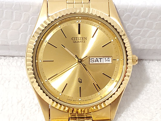 Vintage Citizen CQ Men's Day Date Presidental Watch Gold Tone Stainless Steel